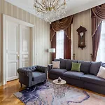 Luxury Next To The New York Cafe * Budapest