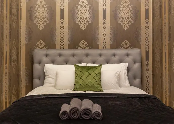 Appartement Luxury Next To The New York Café Budapest