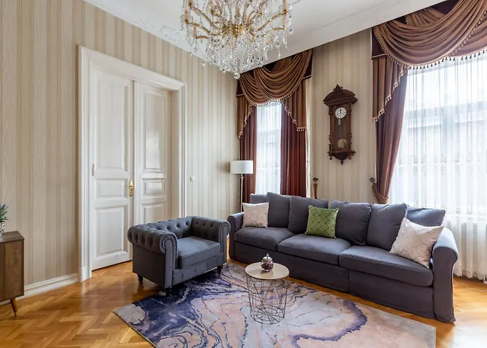 Luxury Next To The New York Cafe * Budapesta