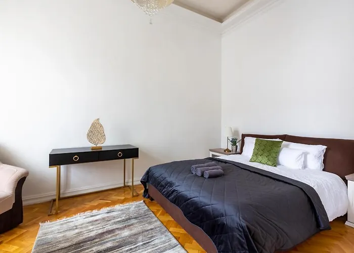 Luxury Next To The New York Café * Budapest